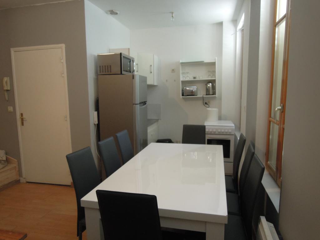Appart'Hotel De La Tour Troyes Rom bilde