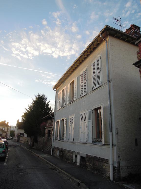 Appart'Hotel De La Tour Troyes Rom bilde
